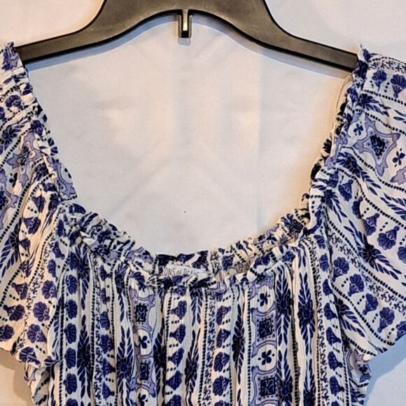 PATRONS OF PEACE BLUE/WHITE COUNTRY BOHO STYLE FLATTER SLEEVE TOP - SZ M NWOT - Picture 4 of 15